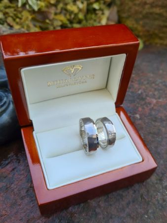 detti and norbi forged titanium wedding ring