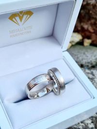 alexandra attila gold wedding ring