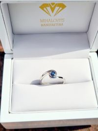 evi platinum engagement ring