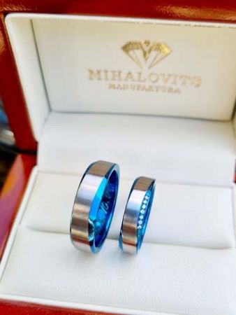 ildiko krisztian titanium weddingrings