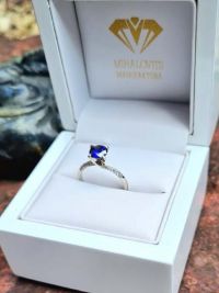 veronikas gold engagement ring