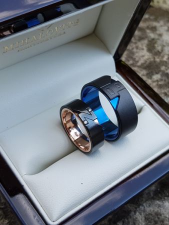 b z titanium and stanless steel wedding rings