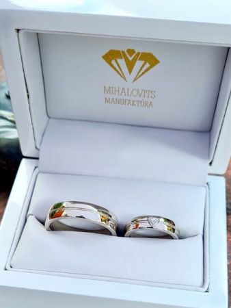 agi pali gold weddingrings w diamonds