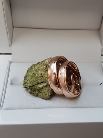 gabriella and zsolt gold wedding ring