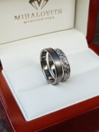 hajni and bence titanium wedding ring6